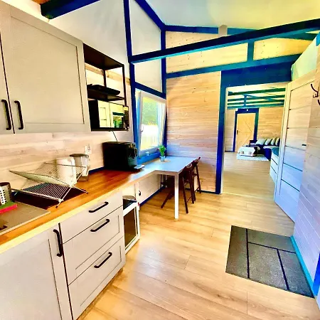 Apartament Na Terenie Lesnej Szkoly *